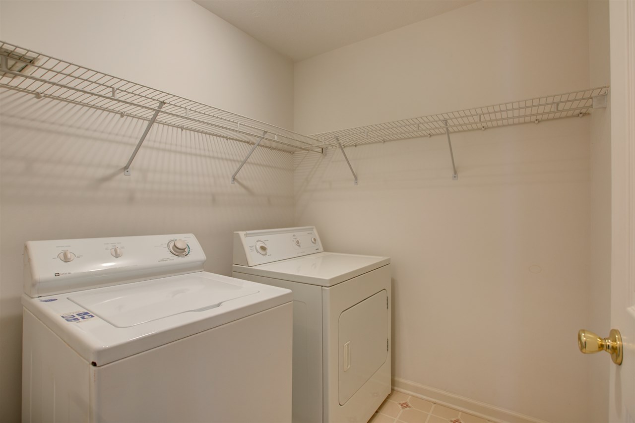 3177 Oak Ridge Court Newburgh, IN 47630 - Photo 25 of 35 Gallery Image 25