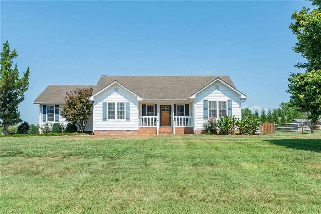660 Hugh Miller Road Lexington, NC 27292 - Photo 1 of 24 Gallery Image 1