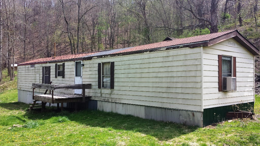 Clayton Road Alderson, WV 24910 - Photo 32 of 43 Gallery Image 32