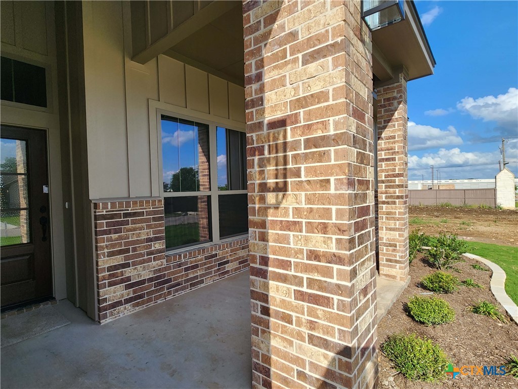 406 Talon Loop Salado, TX 76571 - Photo 3 of 31 a view of a door
