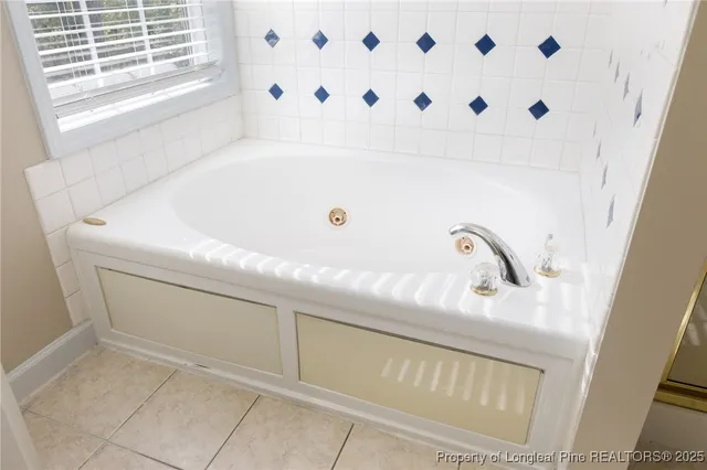 $359,900 | 61 Lakewind Court, Sanford, NC 27332