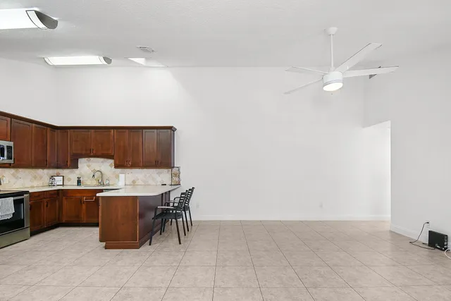 $3,000 | 5805 Golden Eagle Circle, Palm Beach Gardens, FL 33418