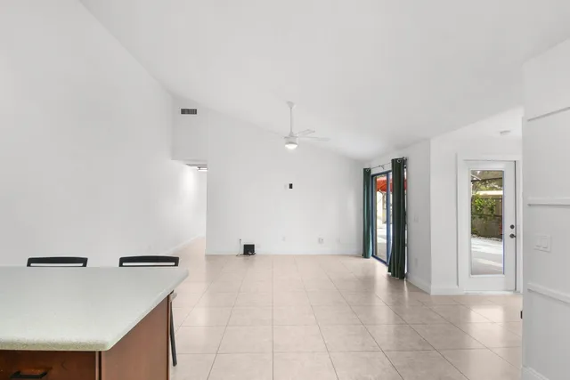 $3,000 | 5805 Golden Eagle Circle, Palm Beach Gardens, FL 33418