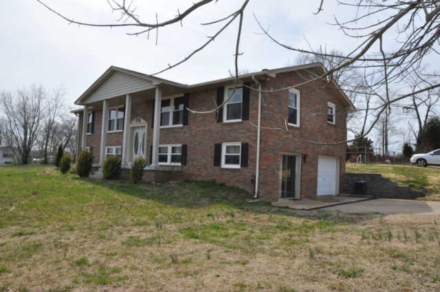 10739 Hall Road Bon Aqua, TN 37025 - Photo 2 of 16 Gallery Image 2