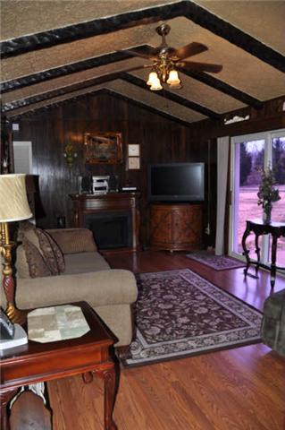 10739 Hall Road Bon Aqua, TN 37025 - Photo 5 of 16 Den with Catheral Ceilings