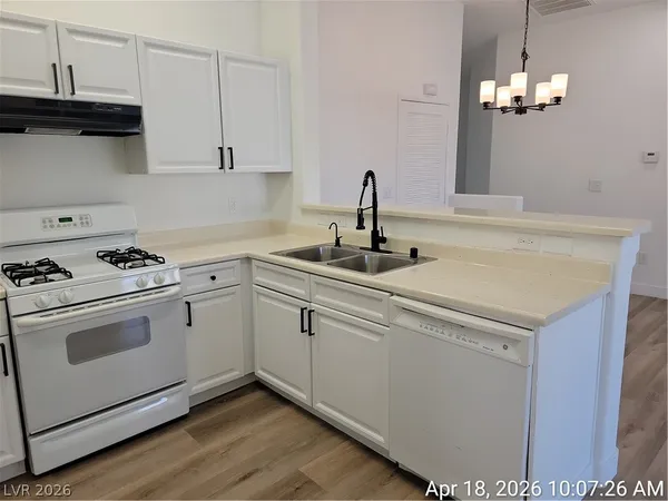 $1,550 | 8823 Roping Rodeo Avenue, Unit 101, Las Vegas, NV 89178