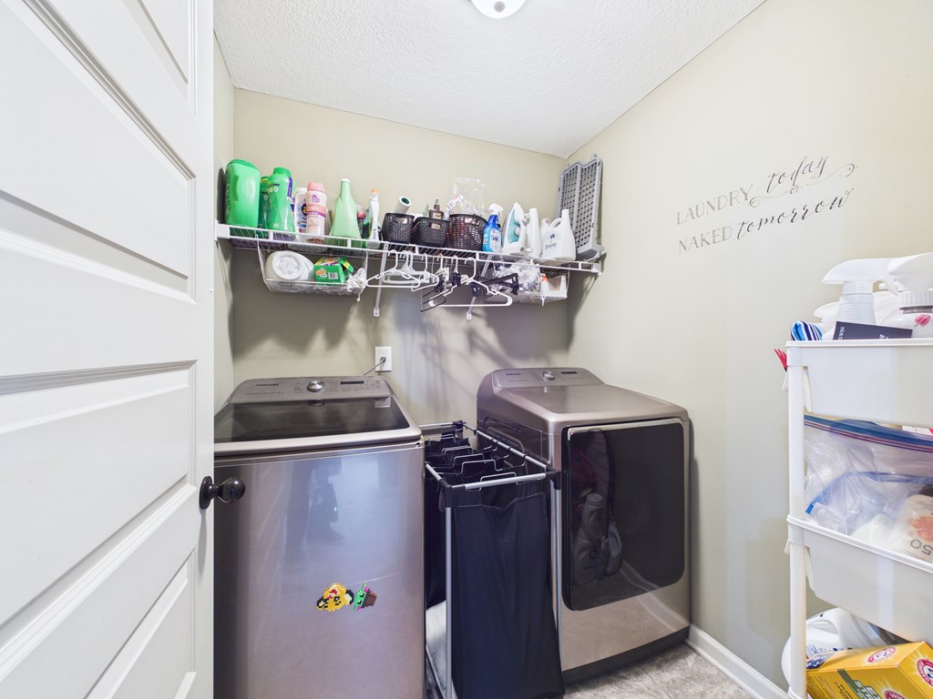 1355 Cloverdale Road Columbus, GA 31904 - Photo 41 of 44 UPPER LEVEL LAUNDRY ROOM