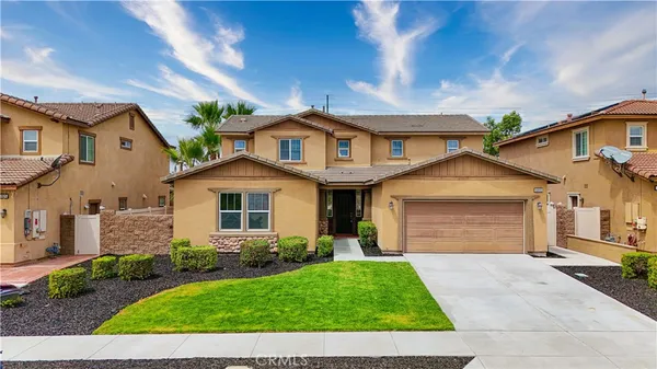 $1,029,000 | 6895 Riverglen Drive, Eastvale, CA 92880