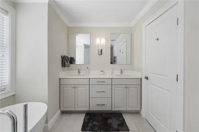 $1,395,000 | 5 Lacey Court, Smithfield, RI 02917