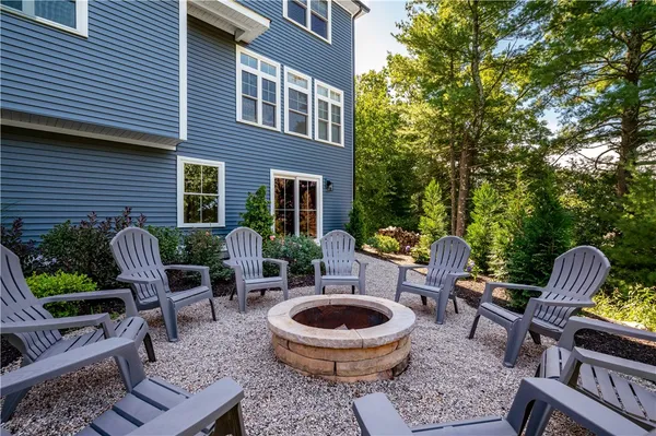 $1,395,000 | 5 Lacey Court, Smithfield, RI 02917