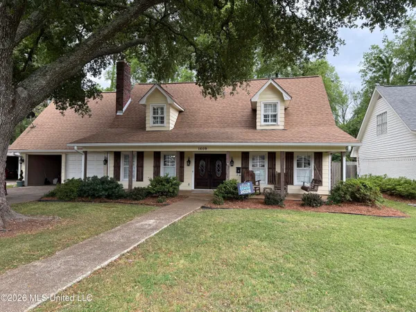 $375,000 | 1609 Sheffield Drive, Jackson, MS 39211