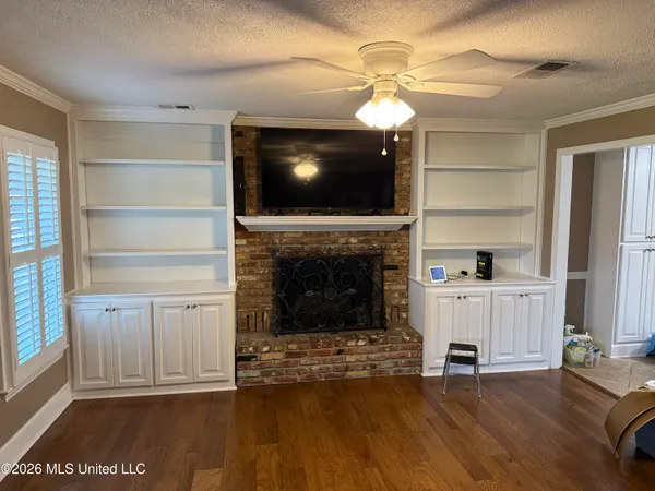 $375,000 | 1609 Sheffield Drive, Jackson, MS 39211