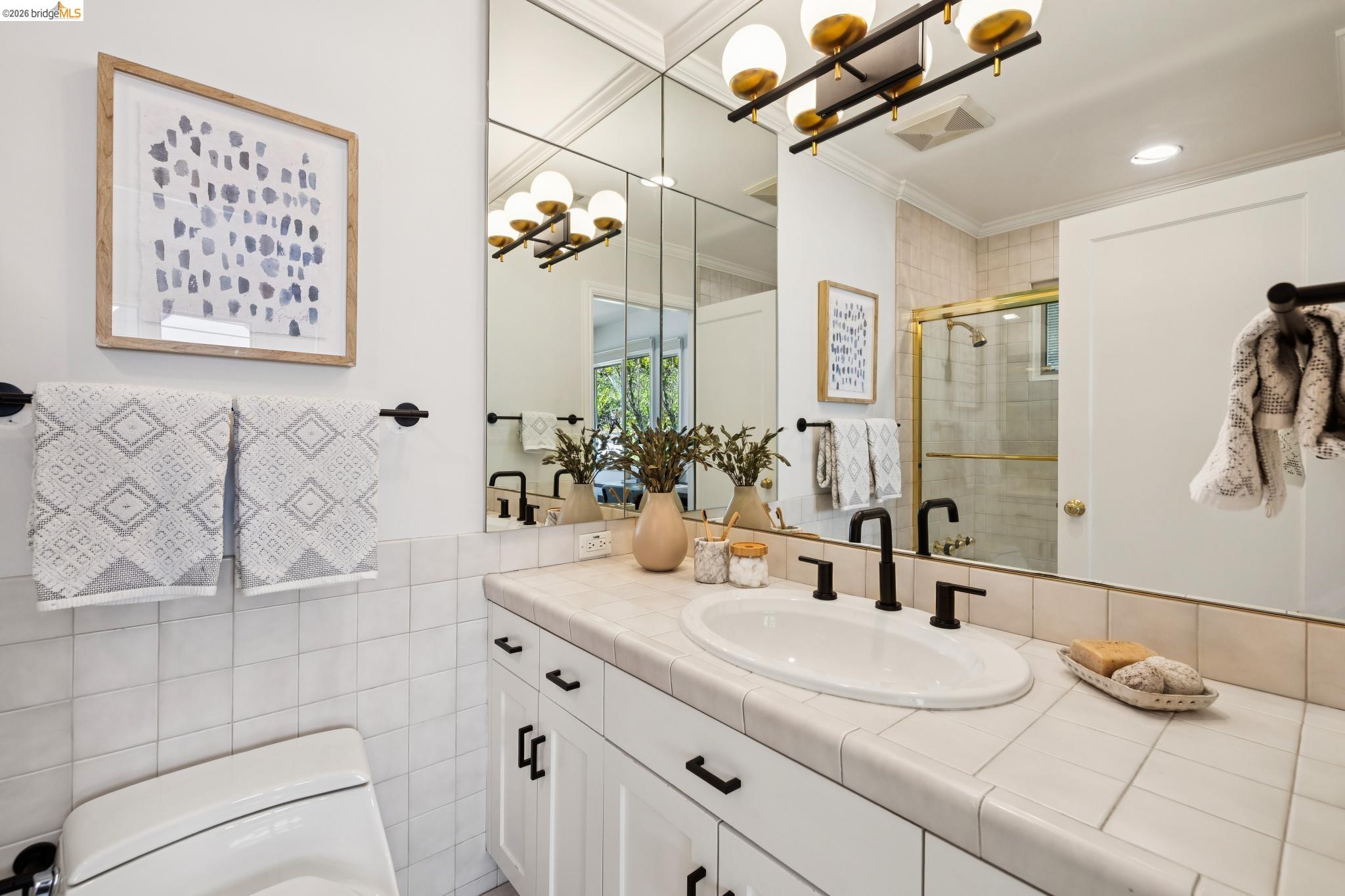 122 Vicente Road Berkeley, CA 94705 - Photo 48 of 51