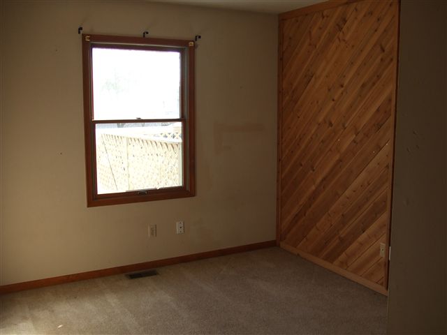 13503 Seymour Road Gaines, MI 48436 - Photo 8 of 8 31091601-7.JPG