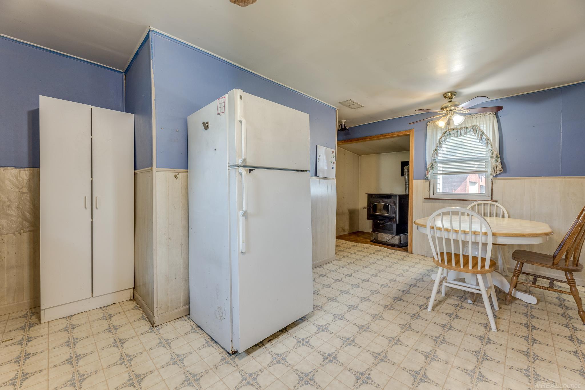 6194 Cork Road Melvin, MI 48454 - Photo 12 of 25 50150106-b79f2d65-485c-4b5a-81d6-4fec9a01ca4a.JPG