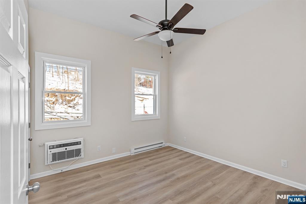 129 Main Street, Unit 3 Bloomingdale, NJ 07403 - Photo 15 of 21