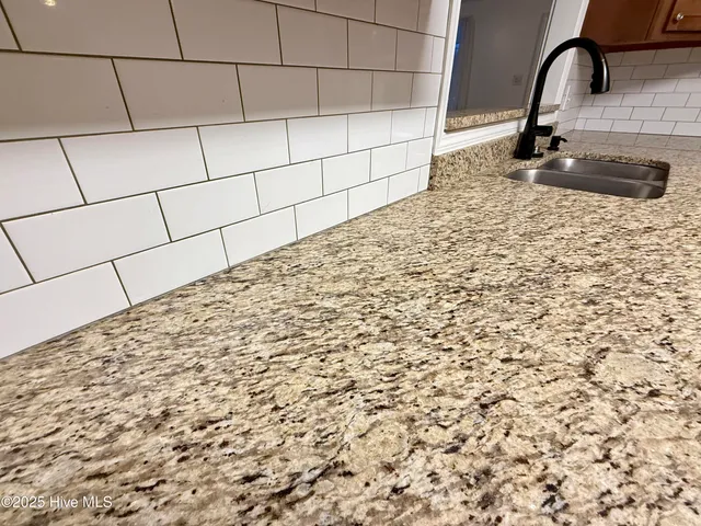 $1,400 | 407 Seminole Trail, Jacksonville, NC 28540