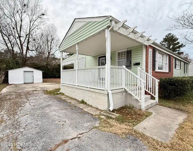 $1,400 | 407 Seminole Trail, Jacksonville, NC 28540