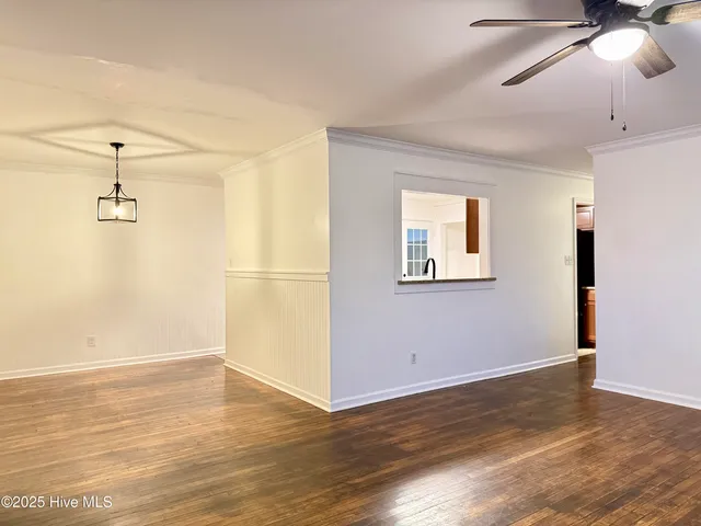 $1,400 | 407 Seminole Trail, Jacksonville, NC 28540