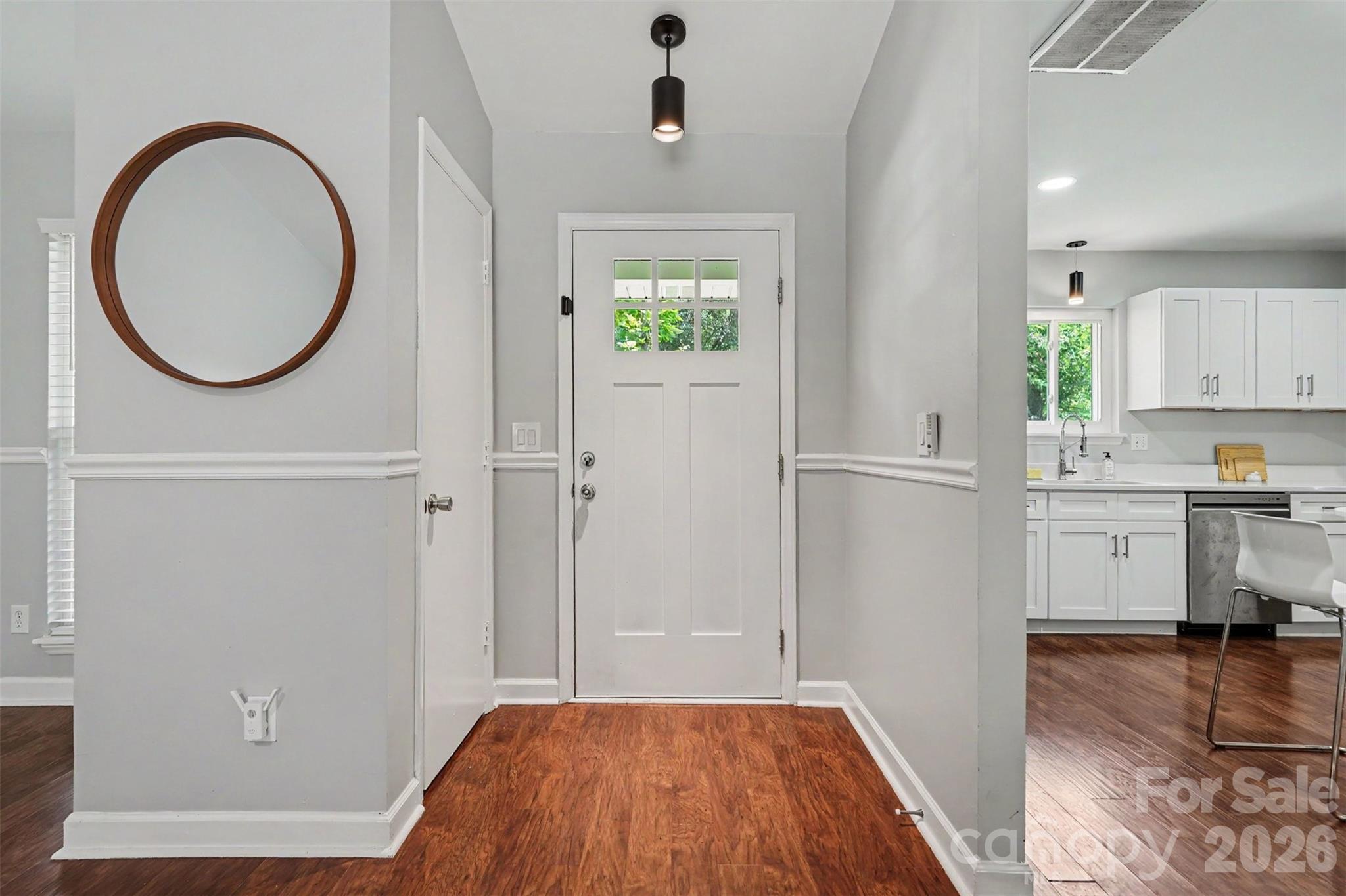 6008 Trysting Road Charlotte, NC 28227 - Photo 4 of 33 Gallery Image 4