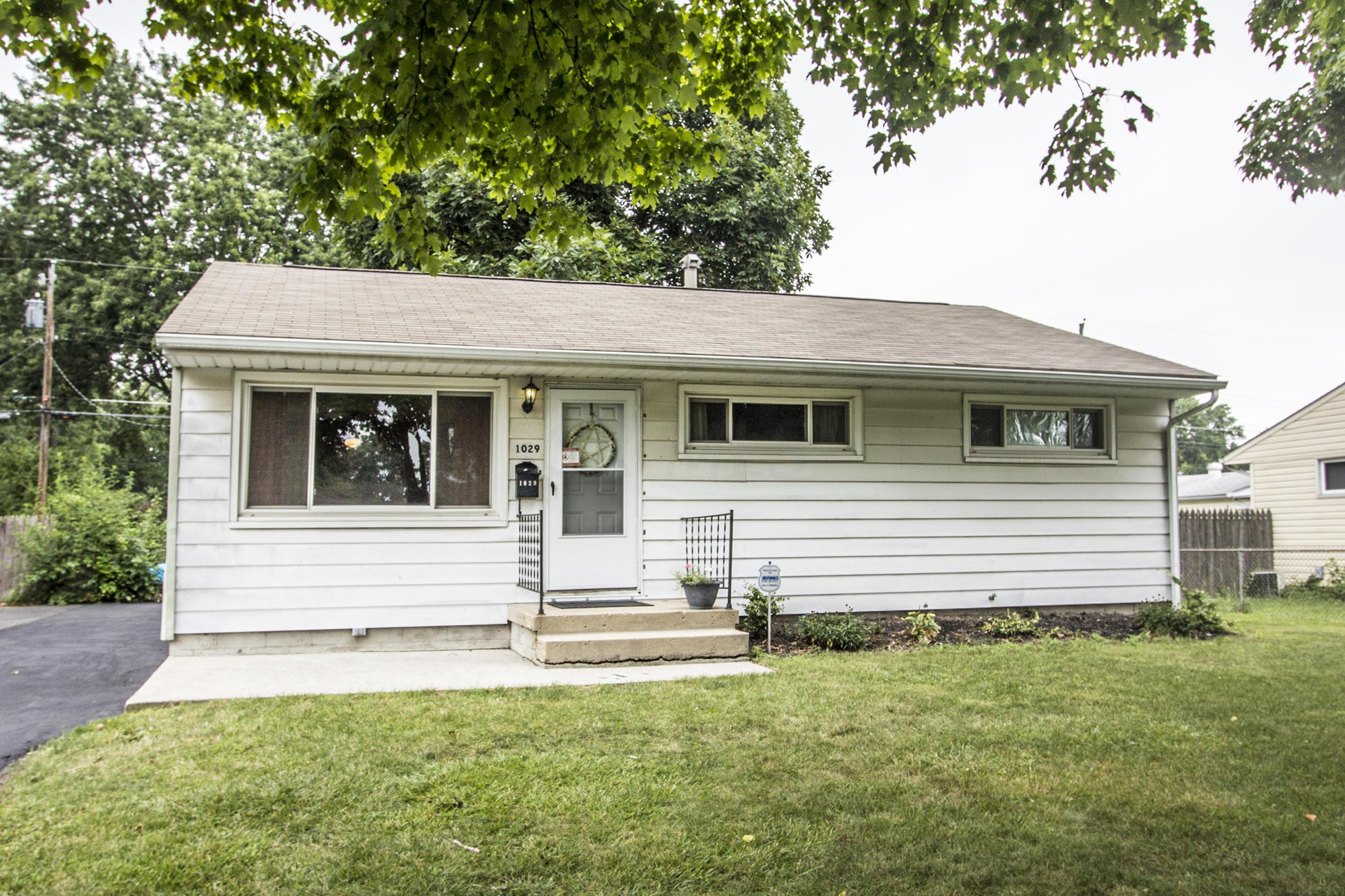 1029 Chestershire Road Columbus, OH 43204 - Photo 1 of 31 Gallery Image 1