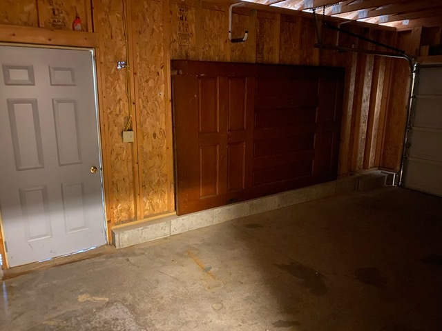 641 Palmyra Road Dixon, IL 61021 - Photo 21 of 22 an empty room with wooden floor