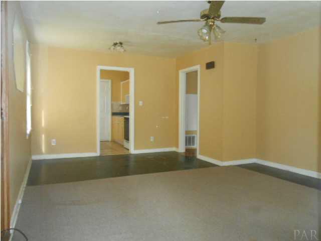 112 Rue Max Street Pensacola, FL 32507 - Photo 3 of 6