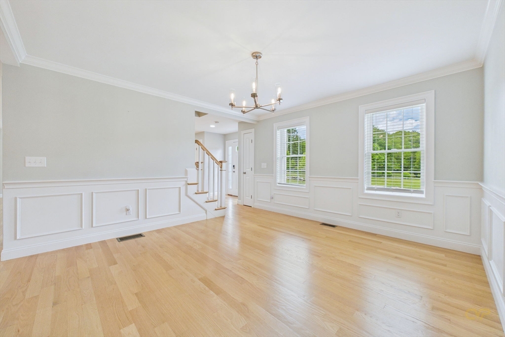 3 Crystal Spring Road Mattapoisett, MA 02739 - Photo 13 of 34