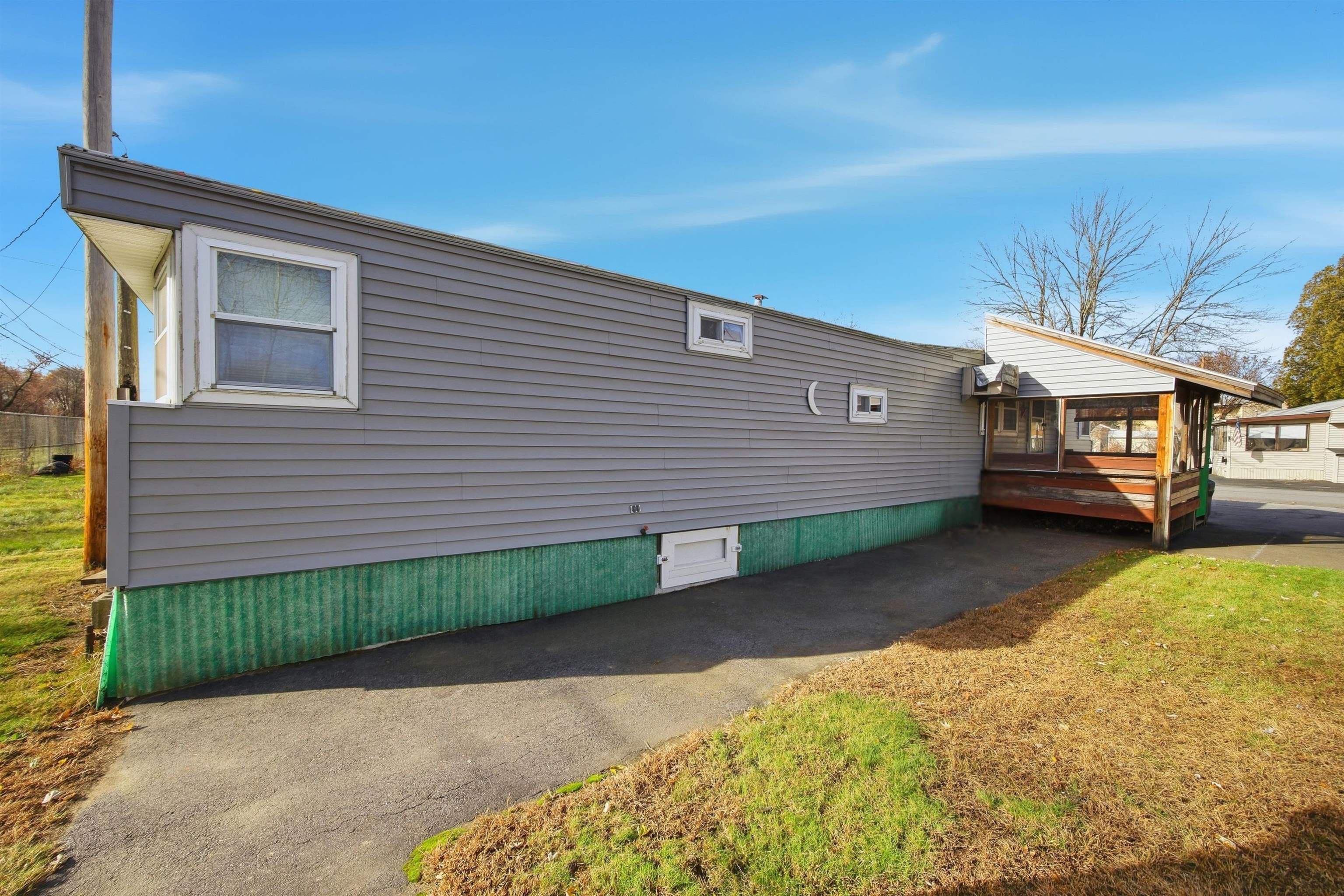 22 Longmeadow Drive Concord, NH 03301 - Photo 5 of 27