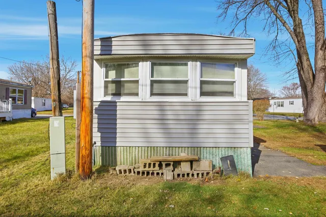 $49,900 | 22 Longmeadow Drive, Concord, NH 03301