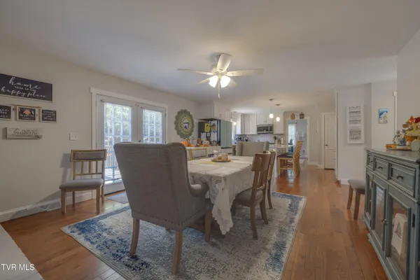$527,997 | 460 Oak Hill Street Northeast, Abingdon, VA 24210