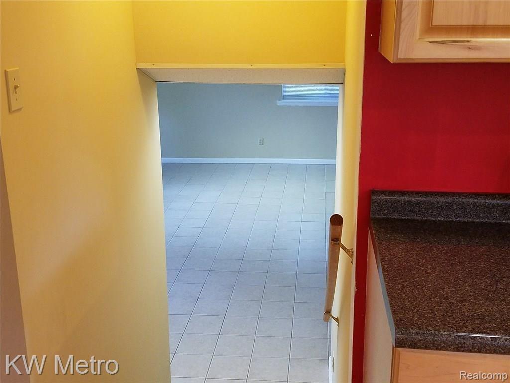 1785 Scheifle Road Walled Lake, MI 48390 - Photo 41 of 53 20180531_124349.jpg