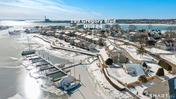 $575,000 | 199 Gregory Boulevard, Unit E4, Norwalk, CT 06855