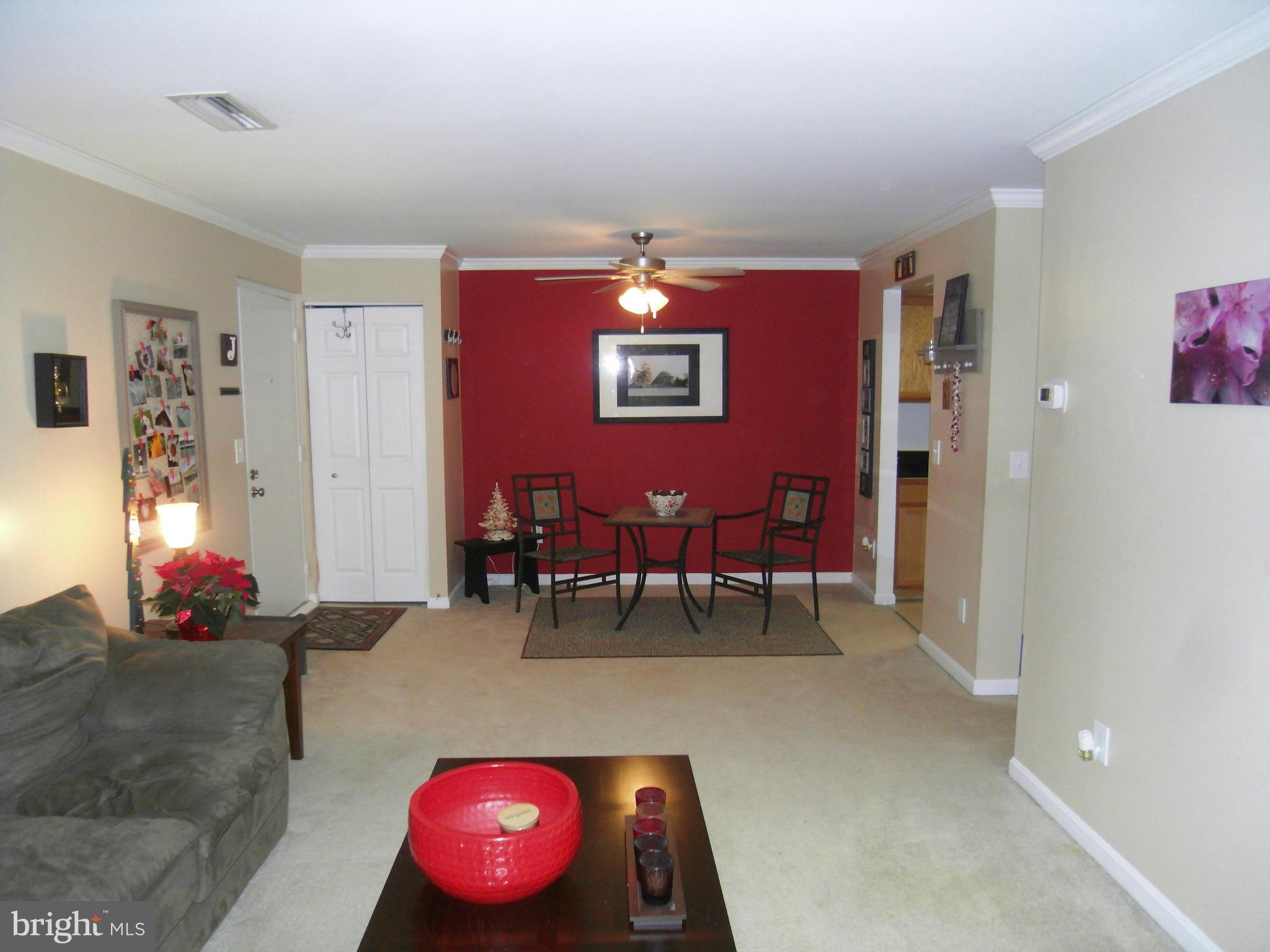 14905 Rydell Road, Unit 304 Centreville, VA 20121 - Photo 2 of 30 Interior (General)