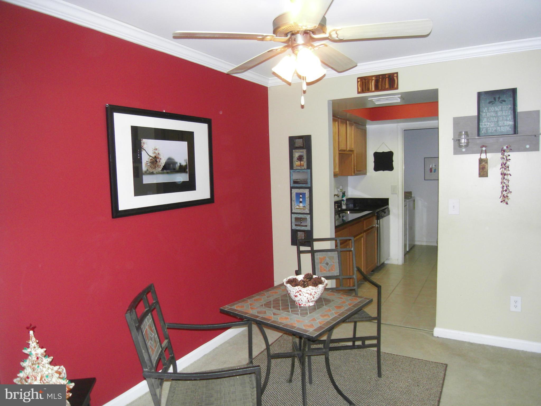 14905 Rydell Road, Unit 304 Centreville, VA 20121 - Photo 14 of 30 Dining Room
