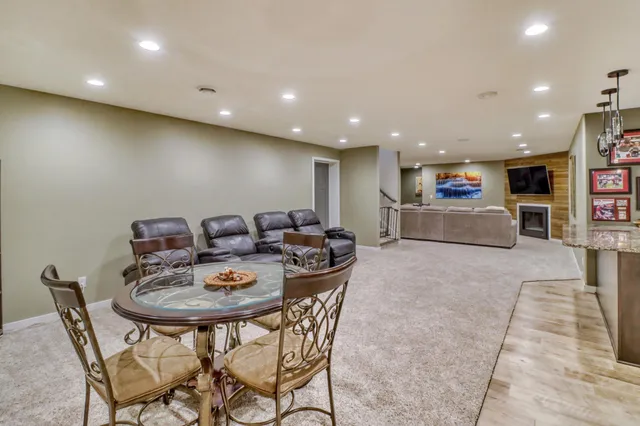 $899,900 | 2607 McLeod Drive East, West Fargo, ND 58078