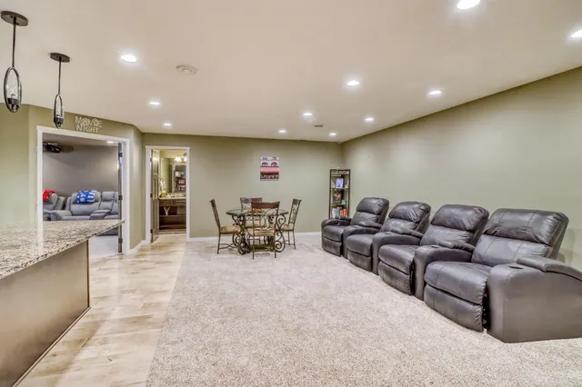 $899,900 | 2607 McLeod Drive East, West Fargo, ND 58078