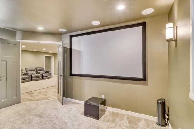 $899,900 | 2607 McLeod Drive East, West Fargo, ND 58078