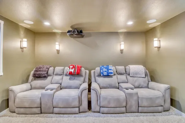 $899,900 | 2607 McLeod Drive East, West Fargo, ND 58078