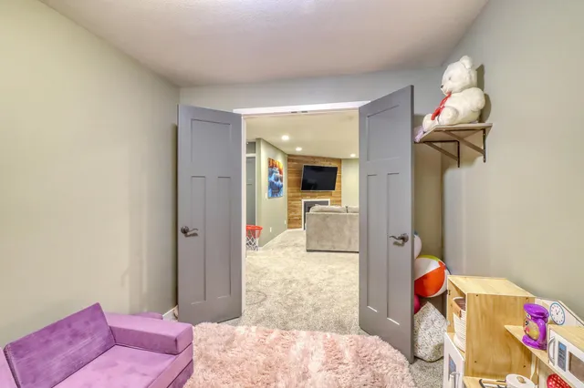 $899,900 | 2607 McLeod Drive East, West Fargo, ND 58078