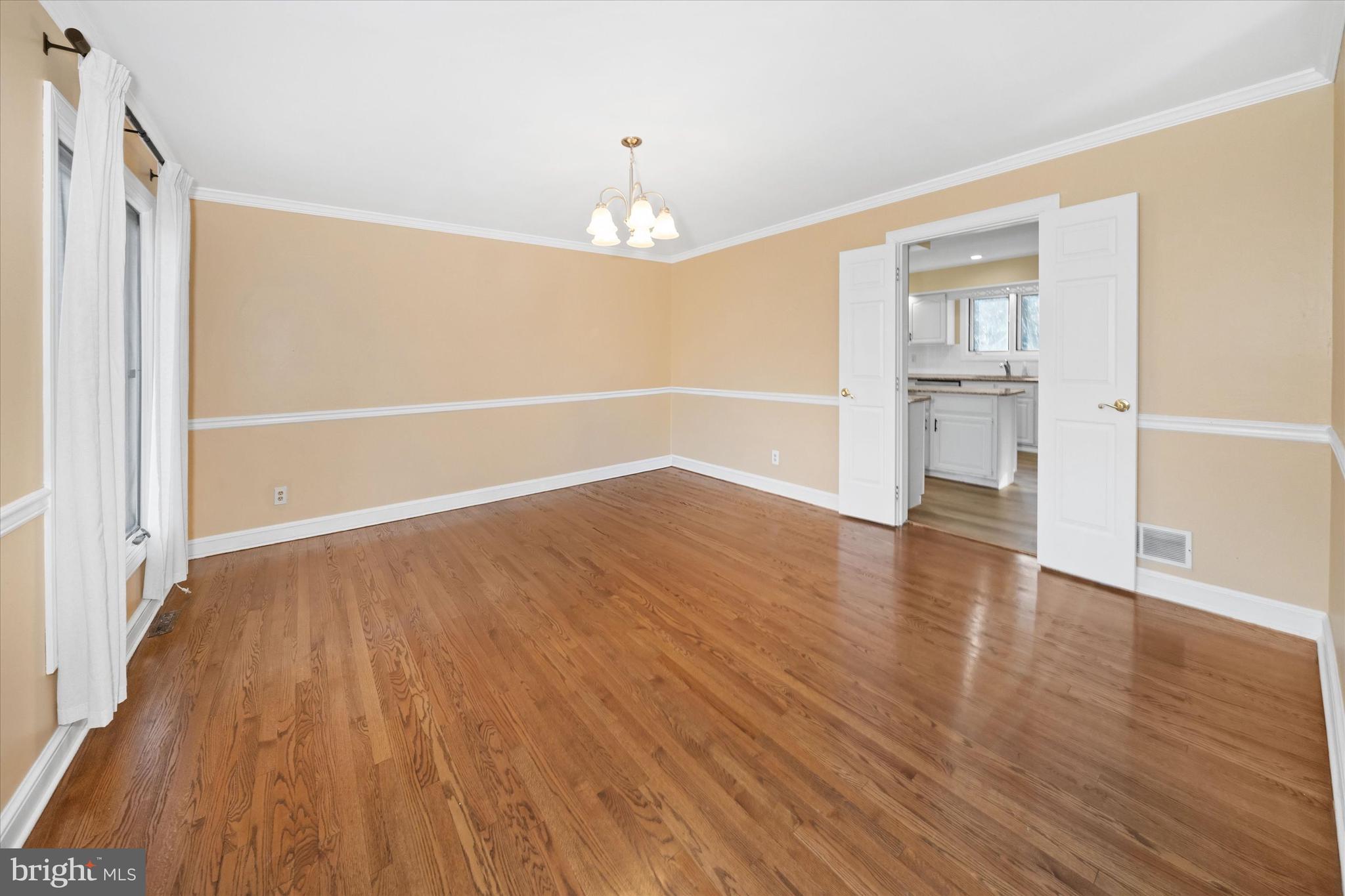 29 Hillstream Road Newark, DE 19711 - Photo 11 of 79 Formal Dining Room