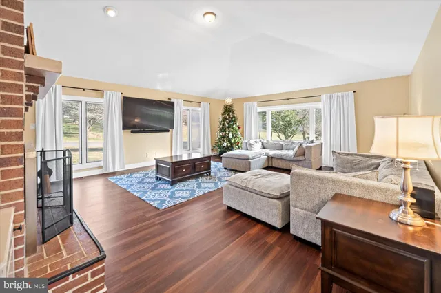 $650,000 | 29 Hillstream Road, Newark, DE 19711