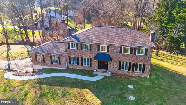$650,000 | 29 Hillstream Road, Newark, DE 19711