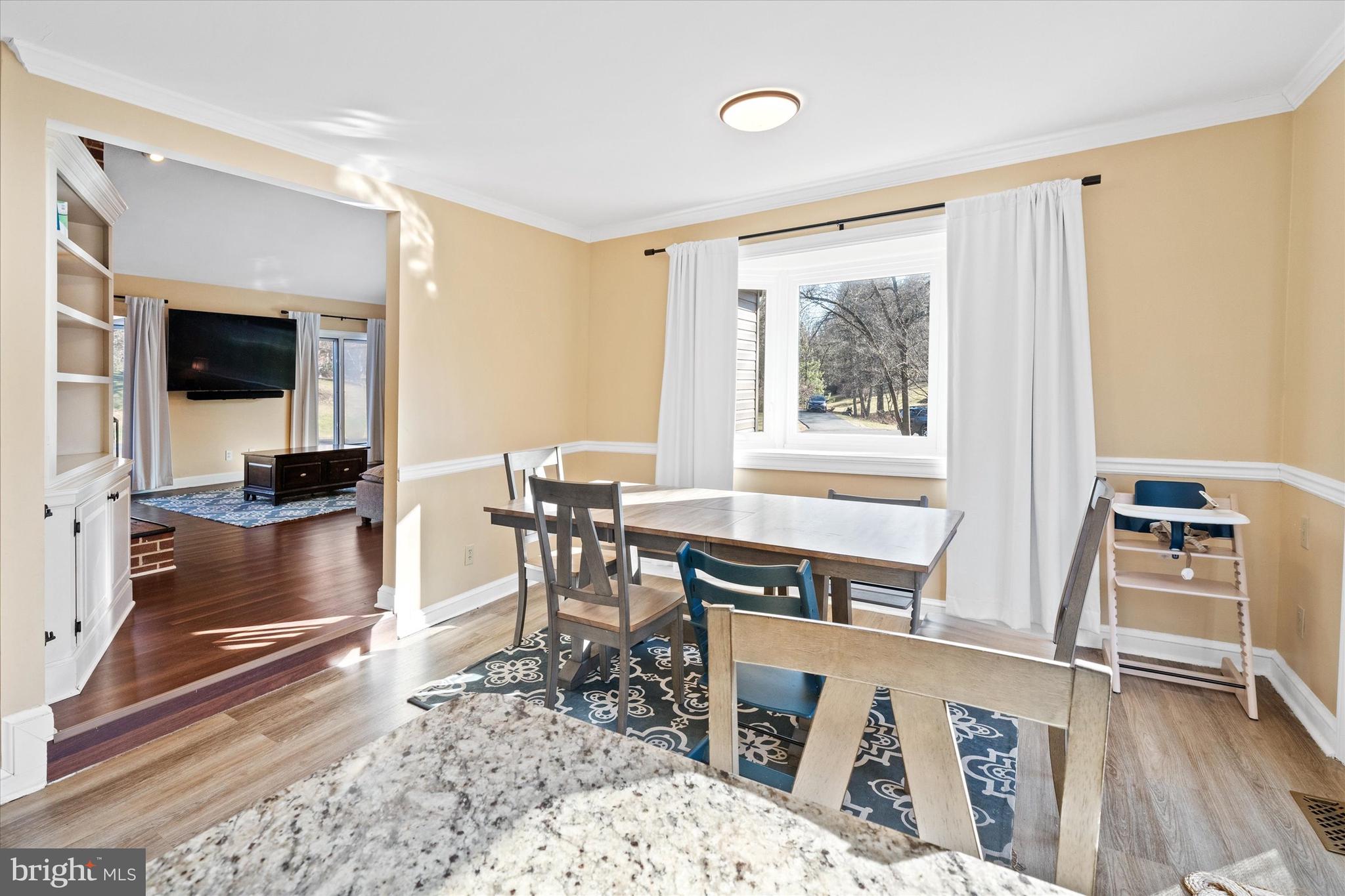 29 Hillstream Road Newark, DE 19711 - Photo 24 of 79 Kitchen dining area toward Family Room