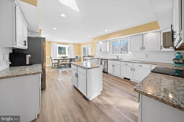 $650,000 | 29 Hillstream Road, Newark, DE 19711