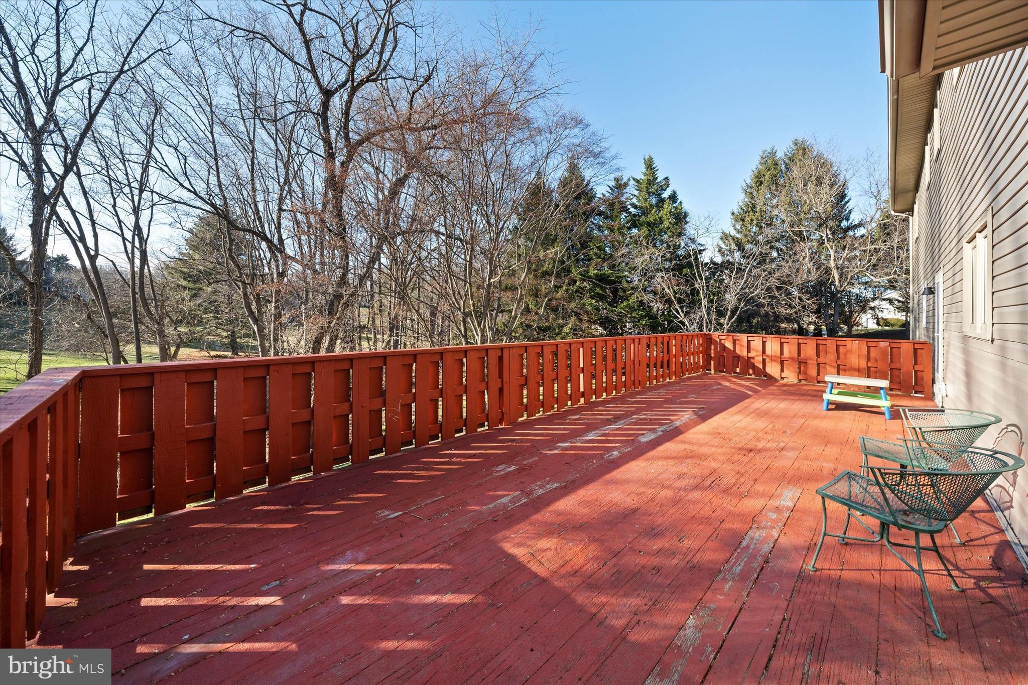 29 Hillstream Road Newark, DE 19711 - Photo 48 of 79 Huge Deck Off Back Of House