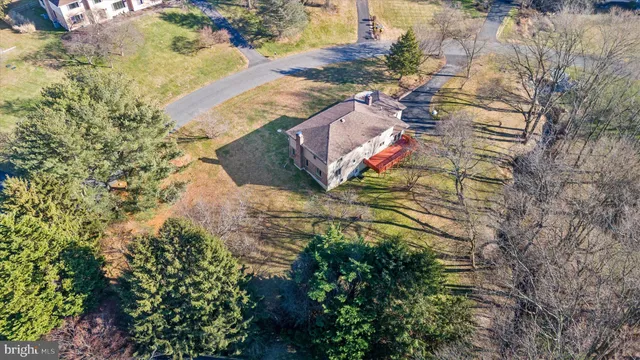$650,000 | 29 Hillstream Road, Newark, DE 19711