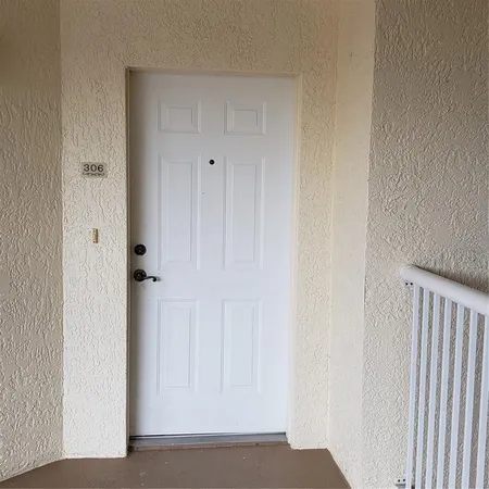 $1,995 | 6336 Buford Street, Unit 306, Orlando, FL 32835