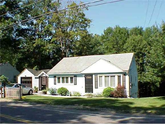 104 Mammoth Road Hooksett, NH 03106 - Photo 1 of 1
