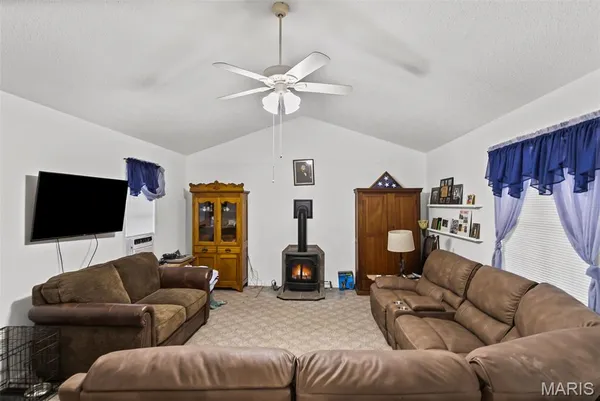 $269,000 | 297 Maple Summit Road, Jerseyville, IL 62052